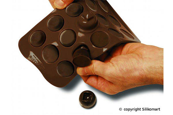 Пятое дополнительное изображение для товара Форма для шоколадных конфет ИЗИШОК «Ложечки» (EasyChoc Silikomart, Италия) SCG28