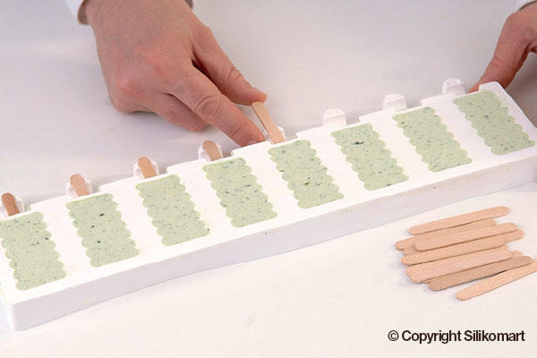 Десятое дополнительное изображение для товара Форма для мороженого эскимо «Танго мини» (Silikomart, Италия) 16 ячеек + 2 подноса