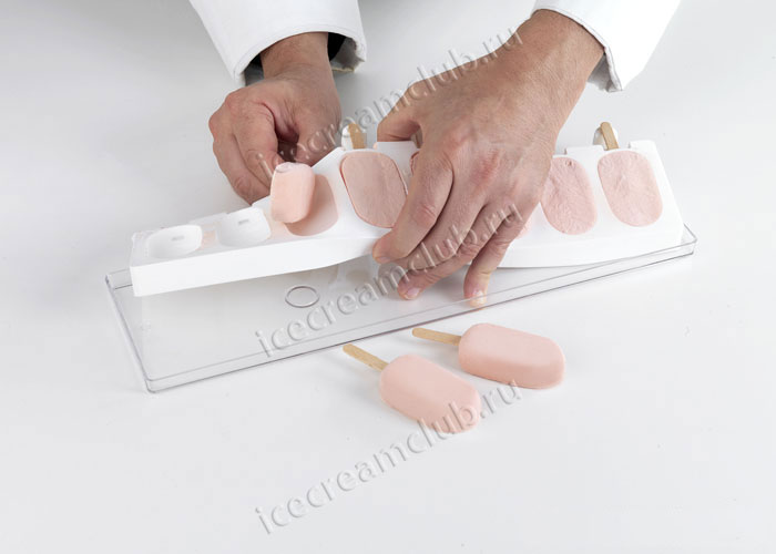 Шестое дополнительное изображение для товара Форма для мороженого эскимо на палочке Easy Cream «Классик мини» (Silikomart, Италия)