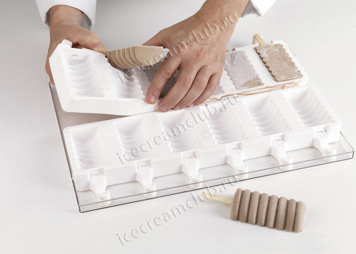 Третье дополнительное изображение для товара Форма для мороженого эскимо «Танго» СТЭККОФЛЕКС (Silikomart, Италия), 12 ячеек + поднос