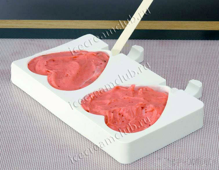 Третье дополнительное изображение для товара Форма для мороженого эскимо на палочке Easy Cream «Сердце» (Silikomart, Италия)