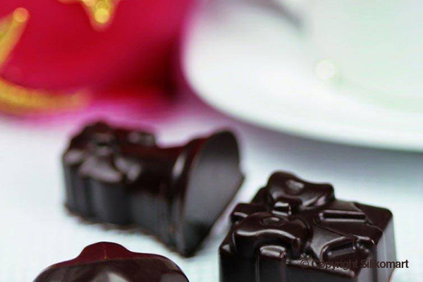 Четвертое дополнительное изображение для товара Форма для шоколадных конфет ИЗИШОК «Рождество» (EasyChoc Silikomart, Италия) SCG06