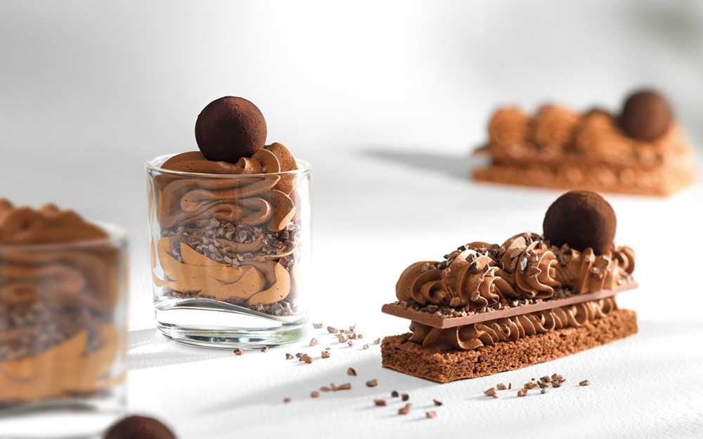 Первое дополнительное изображение для товара Шоколадный мусс темный (сухая смесь-премикс), 0.8 кг (Callebaut, Бельгия) арт CHD-MO-D-E0-X27