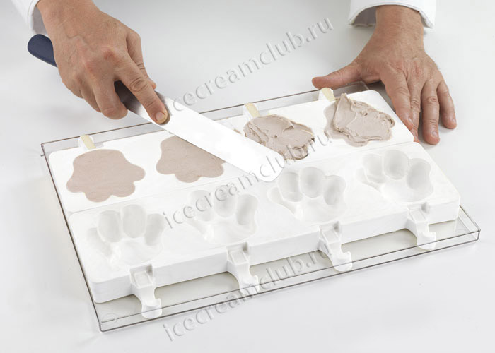 Второе дополнительное изображение для товара Форма для мороженого эскимо «Лапа» СТЭККОФЛЕКС (Silikomart, Италия), 8 ячеек + поднос