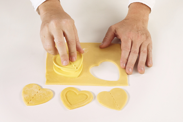 Первое дополнительное изображение для товара Набор форм "Печенье с предсказанием – сердце" For You (Silikomart, Италия)