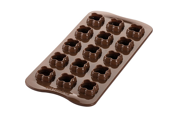 Третье дополнительное изображение для товара Форма для конфет ИЗИШОК «3D Шоколадная игра» (EasyChoc Silikomart, Италия) SCG51