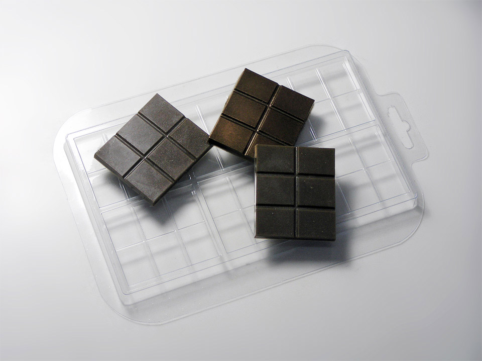 Первое дополнительное изображение для товара Форма пластиковая для шоколада "Плитка 15г"