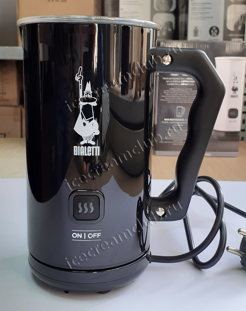 Третье дополнительное изображение для товара Капучинатор (вспениватель молока) Bialetti MKF 02 (черный)