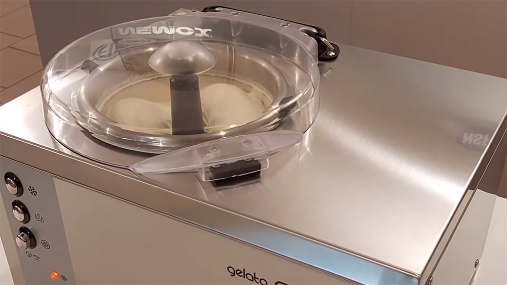 Седьмое дополнительное изображение для товара Фризер для мороженого Nemox i-Green Gelato Chef 5L Automatic (профессиональный, чаша 2.5л)
