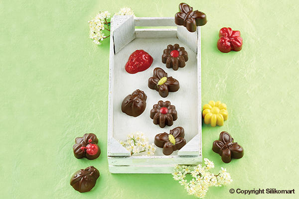 Второе дополнительное изображение для товара Форма для шоколадных конфет ИЗИШОК «Весна» (EasyChoc Silikomart, Италия) SCG24