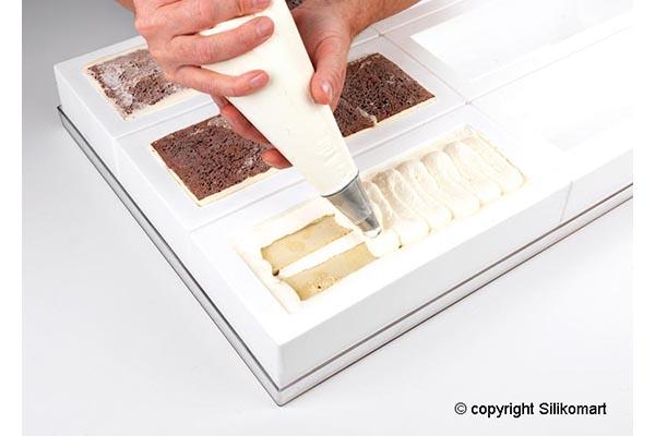 Второе дополнительное изображение для товара Форма для муссовых тортов ТОРТАФЛЕКС БУШЕ, 22 x 6 см (Silikomart, Италия)