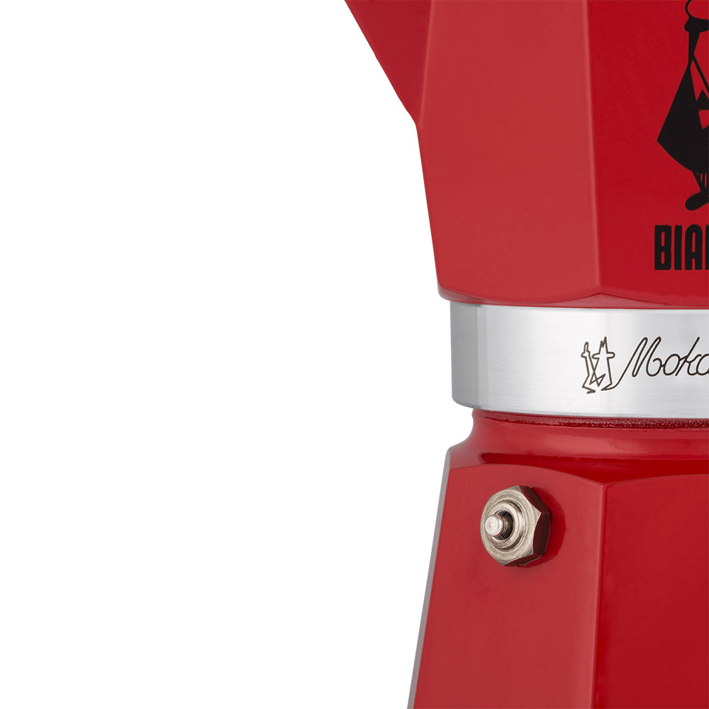 Первое дополнительное изображение для товара Гейзерная кофеварка Bialetti Moka Express Rossa, 3 порц (120 мл), арт 0004942/NP