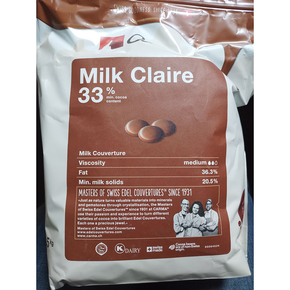 Шестое дополнительное изображение для товара Шоколад молочный Carma Milk Claire 33% – 1.5 кг (Швейцария), арт CHM-P007CLARE6-Z71