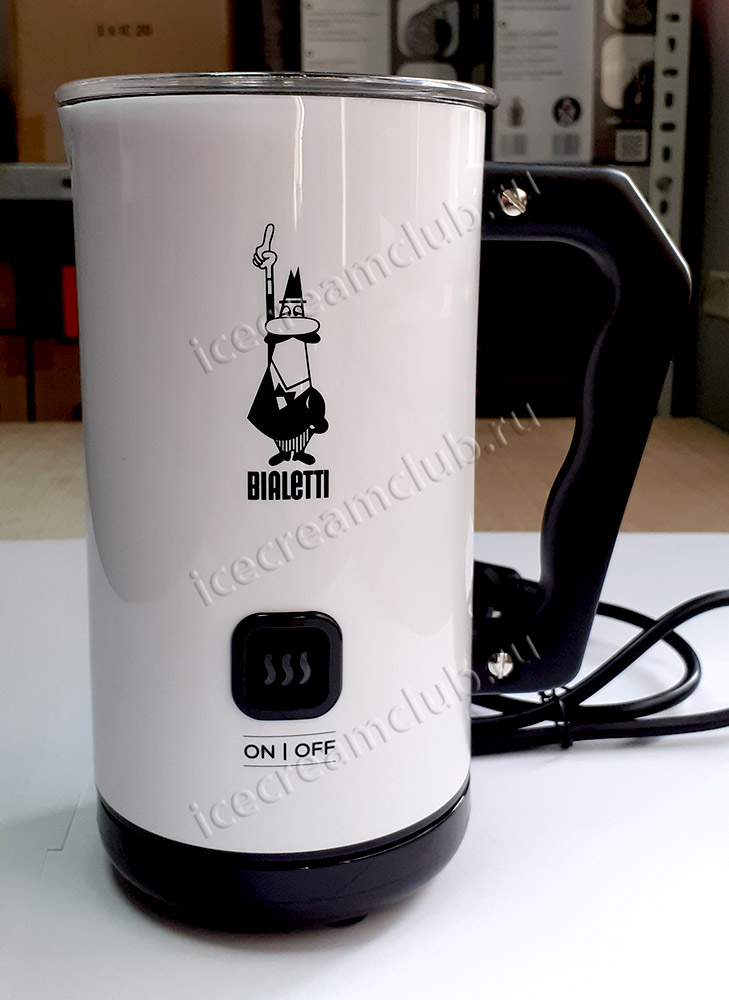 Второе дополнительное изображение для товара Капучинатор (вспениватель молока) Bialetti MKF 02 (белый)