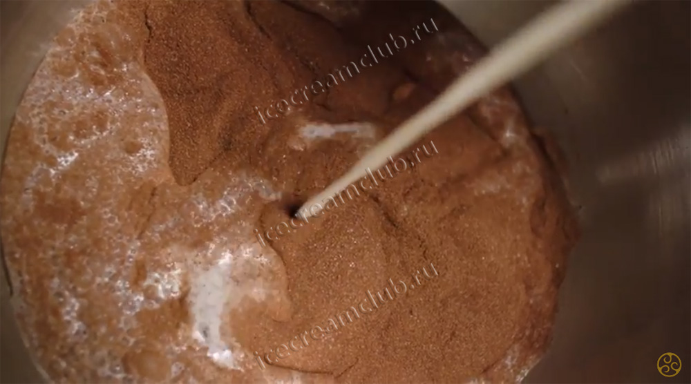 Четвертое дополнительное изображение для товара Шоколадный мусс молочный (сухая смесь-премикс), 0,8 кг (Callebaut, Бельгия) арт CHM-MO-M-X27
