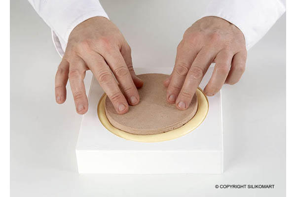 Второе дополнительное изображение для товара Форма для муссовых тортов ТОРТАФЛЕКС КРУГ, d-18, h-5 см (Silikomart, Италия)