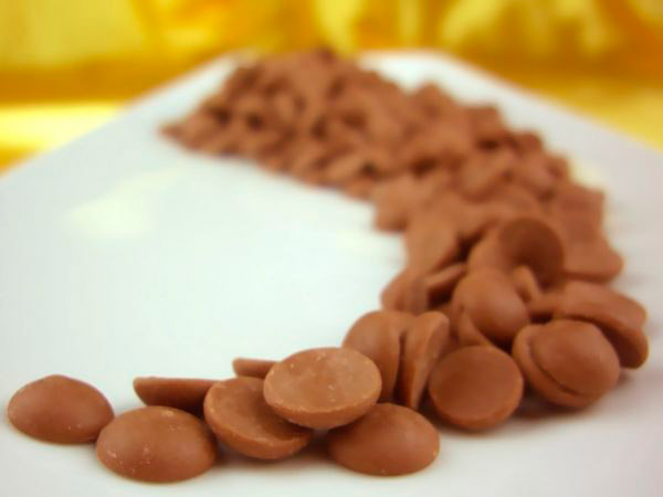 Второе дополнительное изображение для товара Шоколад молочный № 823 (33,6%) в каллетах – 400г, (Callebaut, Бельгия) арт 823-E0-D94